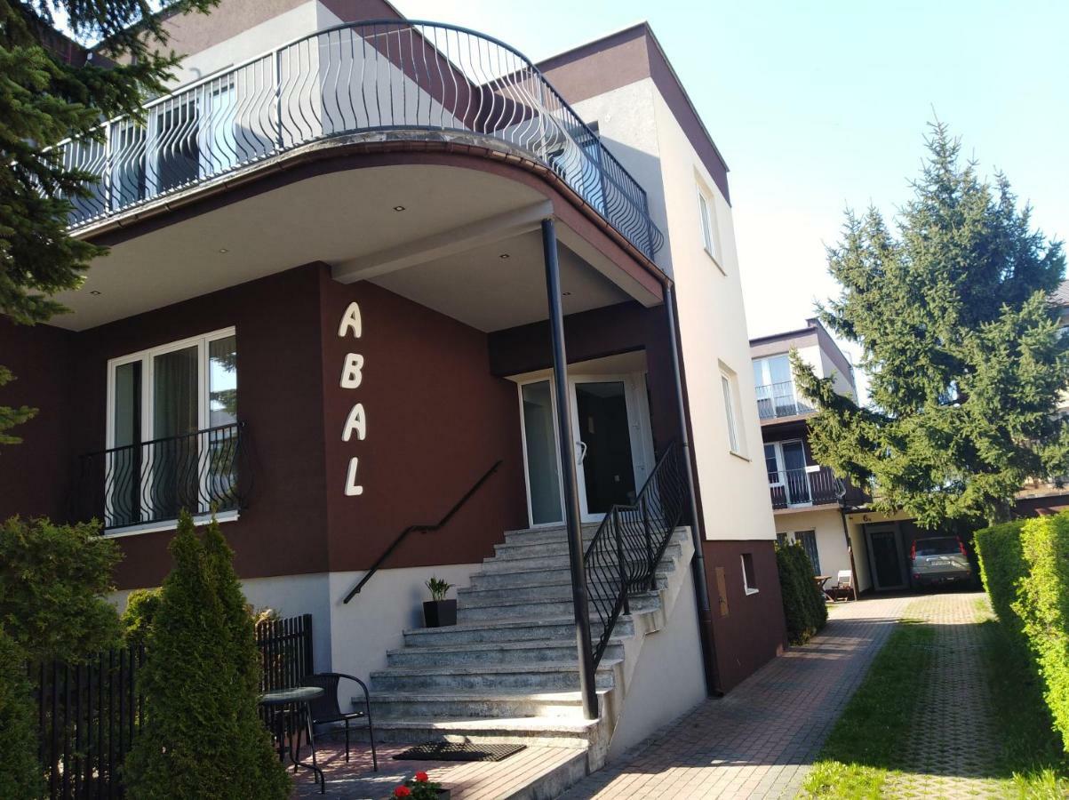 Apartment Abal *